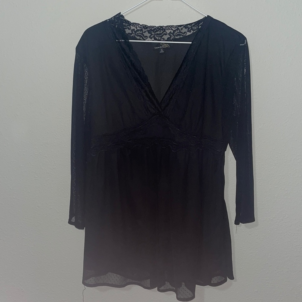 Black Lacey top